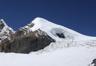 Saribung Pass Trek (Upper Mustang to Nar-Phu Valley), 22 Days