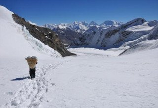 Saribung Pass Trek (Upper Mustang to Nar-Phu Valley), 22 Days