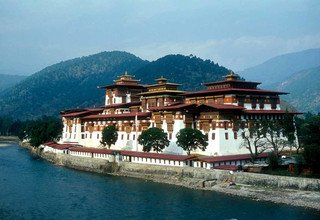 Cultural Tour in Bhutan in the Land of the Dragon, 13 Days