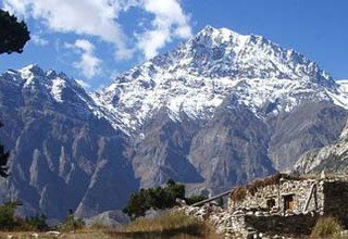 Teri-La Pass Trek (Upper Mustang to Nar Phu Valley), 27 Days
