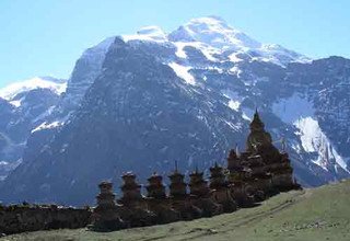 Nar Phu Valley Trek via Kang-La Pass, 15 Days