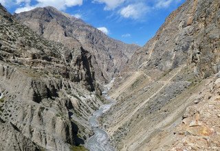 Nar Phu Valley Trek via Kang-La Pass, 15 Days