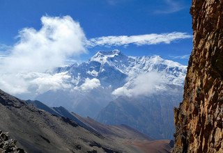 Nar Phu Valley Trek via Kang-La Pass, 15 Days