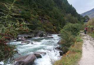 Everest Base Camp Group Trek from Manthali, 13 Days 