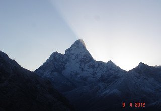 Everest the hard way, via Renjola Pass, Chola Pass and Khongmala Pass Lodge Trek, 19 Days Fixed Departure!
